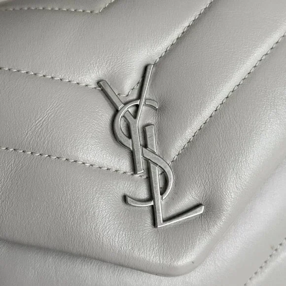 Saint Laurent Toy Monogram Matelasse LouLou Bag - Picture 14 of 16